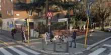 Roma, accoltellato mentre cammina con la fidanzata: violenza folle, in un istante
