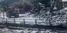 Nord Italia di nuovo in ginocchio: esonda il fiume, bambini evacuati e strade chiuse. Morto un uo