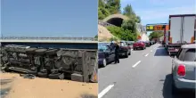 Grave incidente in autostrada: camion sfonda il guardrail e si ribalta, traffico in tilt