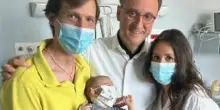 Torino, bimba di 6 mesi salvata dal fegato della madre: intervento mai visto prima alle Molinette