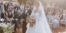 “Ha detto sì, tra le lacrime”. Il matrimonio a sorpresa dell’amatissimo attore italiano: tanta emozione