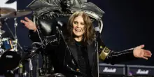“Lo ha mangiato”. Ozzy e il pipistrello, la verità sull’episodio passato alla storia