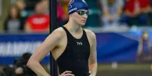 Nuoto Usa, è terremoto: l’atleta transgender Lia Thomas esclusa dalle gare, via medaglie e record