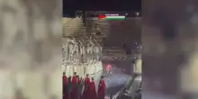 Arena di Verona, momenti di tensione: lo spettacolo si ferma. Cosa è successo