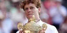 “Sinner non doveva giocare a Wimbledon”, ce lo hanno detto così: esplodono le polemiche