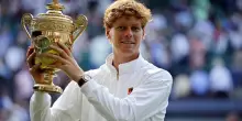 “Quasi 40mila euro”. Sinner, cambio look e lusso estremo alla cena di gala dopo Wimbledon