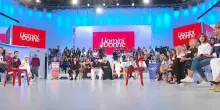 “Si sono lasciati”. Uomini e Donne, scoppia la coppia più chiacchierata del trono over