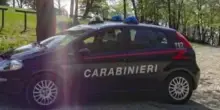 Roma, uomo trovato impiccato a un albero. Poi la terribile scoperta: trovate ossa umane