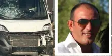Schianto atroce contro un furgone, la morte in un attimo: Massimo stava andando a lavoro