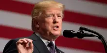 Trump minaccia l’Europa: “Dazi del 17% se non cedete”. Scatta il conto alla rovescia