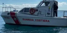Incidente in mare a Capri, ferito un ragazzo di 16 anni: colpito al volto dall’elica del gommone