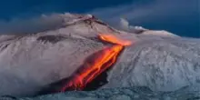 Italia, il vulcano si risveglia: colata lavica proprio ora. Scatta l’allarme!