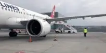 “Aiuto, fumo in cabina!”: terrore sull’aereo in Italia. Cosa è successo