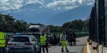 L’inversione, poi lo schianto contromano in autostrada: tragedia in Italia, com’è potuto succedere