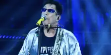 Edoardo Bennato, annullato il concerto per motivi di salute: cosa succede