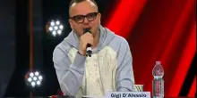 Gigi D’Alessio lascia The Voice: la scelta, i motivi e le reazioni