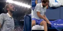 Medvedev perde la testa, choc agli US Open! Partita interrotta per 5 minuti
