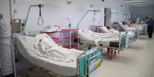Afghanistan, ospedali al collasso dopo il sisma: villaggi isolati e bisogni urgenti