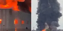 Devastante incendio nell’azienda italiana: crolla parte della struttura, pericolo nube tossica