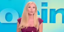 “È morto, dobbiamo darvi questa notizia”. Federica Panicucci, l’annuncio in diretta a Mattino Cinque