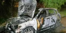 Attentato al sindaco nella notte: “Fiamme ovunque”, è panico