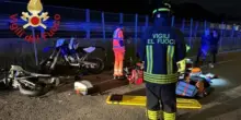 Frontale devastante tra due moto: è strage