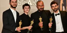 Cisgiordania, coloni e soldati israeliani occupano la casa del regista palestinese premio Oscar Basel Adra