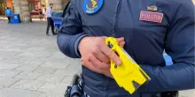 Colpito con il taser dalla polizia: morto un 41enne