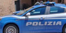 Falciata mentre attraversa, il dramma di una bimba di 7 anni: la corsa in ospedale