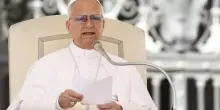 Papa Leone provato per la guerra, il drammatico allarme: “Catastrofe umanitaria”. La Chiesa si schiera