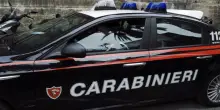 “L’hanno fatta bere, poi…”. Italia, violenza disumana su una 17enne: arrestati due fratelli giovanissimi