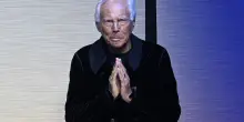 Giorgio Armani, incoronato il suo erede ufficiale: è il marito della super vip. Patrimonio shock