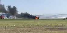 Cina, collisione tra due auto volanti durante le prove di un airshow: un pilota ferito