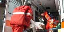 Terribile incidente in campo per il giocatore della nazionale: frattura al collo, è a rischio paralisi