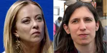 Schlein al Pse: “Libertà a rischio quando la destra governa”. Meloni: “È al puro delirio, vergogna”