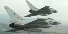 Doppio boato nel cielo italiano, ecco cosa è successo: in azione i caccia dell’Aeronautica