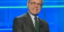 Enrico Mentana nella bufera per una frase sui palestinesi: “Una transumanza verso Gaza”