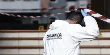 Orrore nella piazza italiana, trovato per terra immerso nel suo sangue: cosa è successo. La situazione