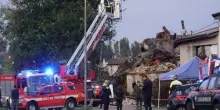 «Gesto di assoluta follia». Esplosione a Castel d’Azzano, morti 3 carabinieri: la ricostruzione dei fatti