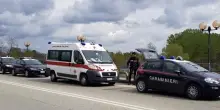 “Non l’ha visto svoltare”. Si schianta, il botto atroce. È tragedia