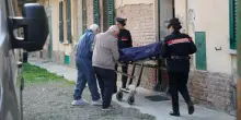 Italia, trovato senza vita in casa. La conferma dell’autopsia è agghiacciante: “Morto così”