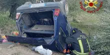 Famiglia distrutta in un tragico incidente: muore una donna, tre parenti feriti