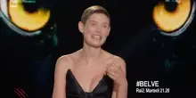 Bianca Balti a Belve: “Scriverò un libro: come il pene mi ha guarita dal cancro. I brand? Tornati solo dopo Sanremo” | VIDEO