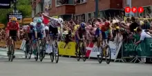 Tour de France 2025: tra una caduta e l’altra vince Merlier