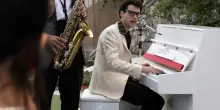 Ascolti tv lunedì 1 settembre: Champagne – Peppino di Capri, Battiti Live