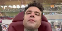 Selvaggia Lucarelli: “Il concerto di Fedez a Forte dei Marmi è un flop. Lui prende in giro Elodie, ma è costretto a vendere biglietti a metà prezzo”
